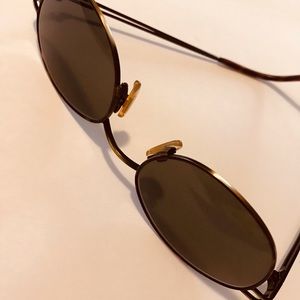 DKNY VINTAGE SUNGLASSES
